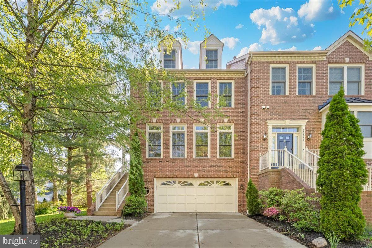 15814 Glacier Court photo 3