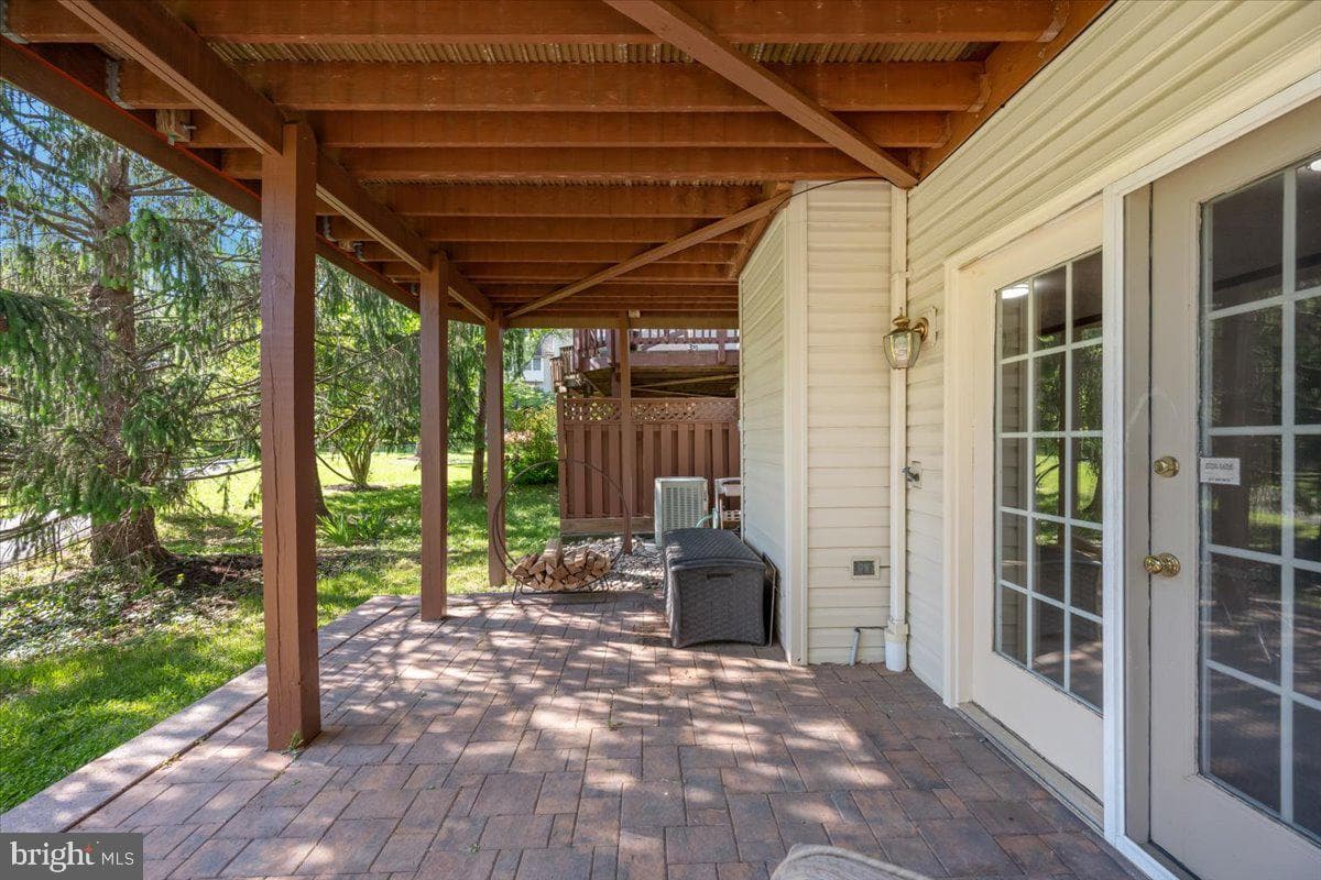 15814 Glacier Court photo 49