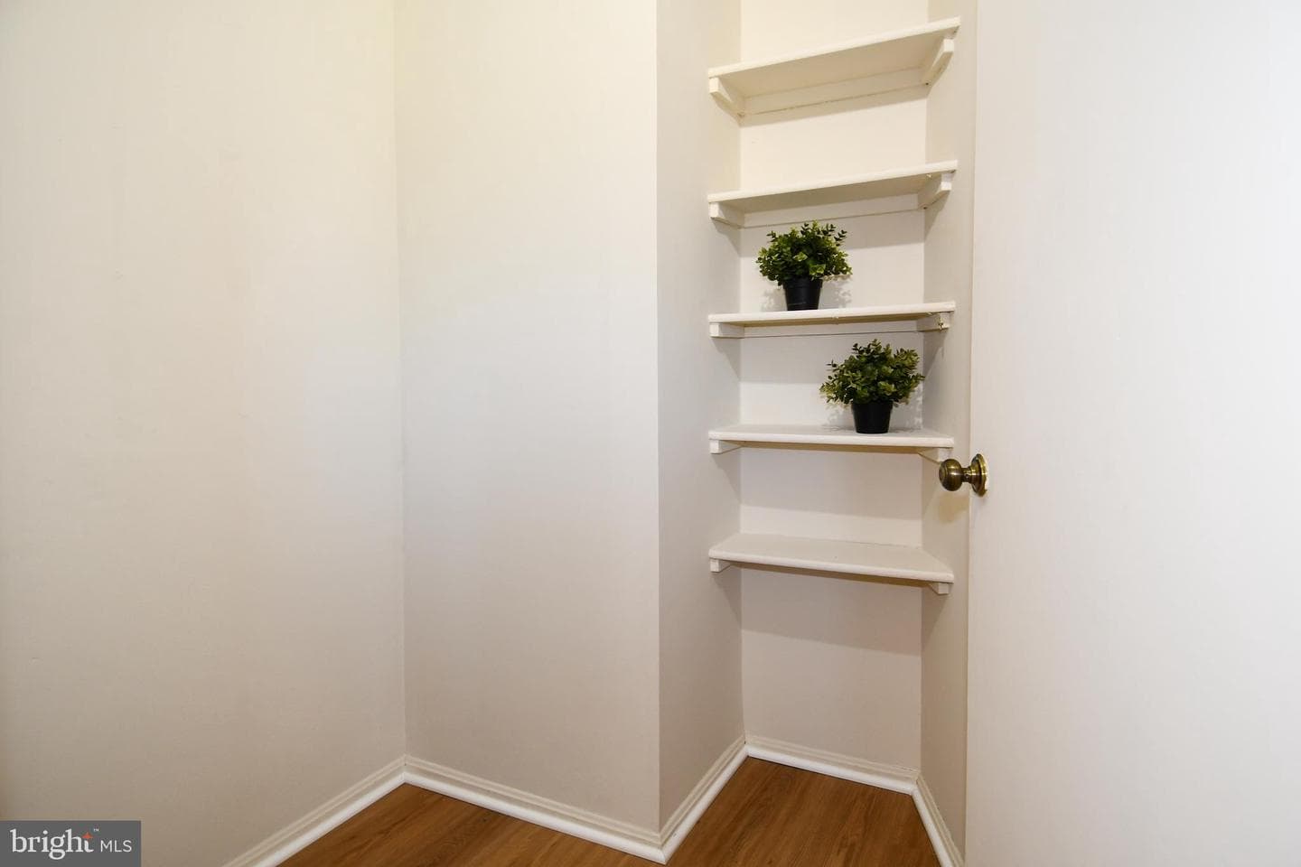 15101 Interlachen Drive #1-526 photo 19