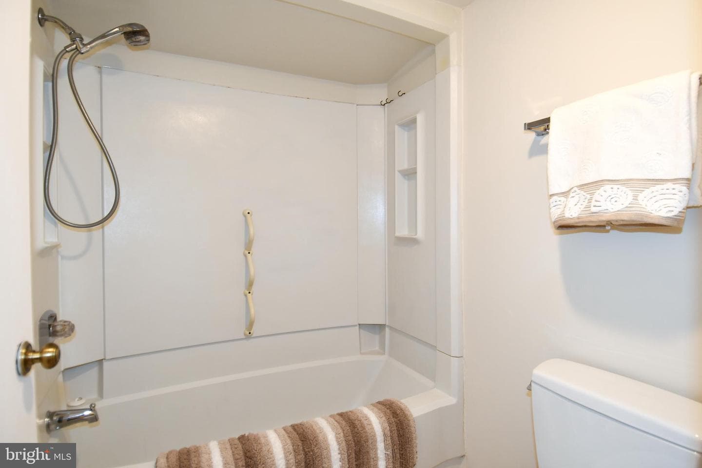 15101 Interlachen Drive #1-526 photo 25