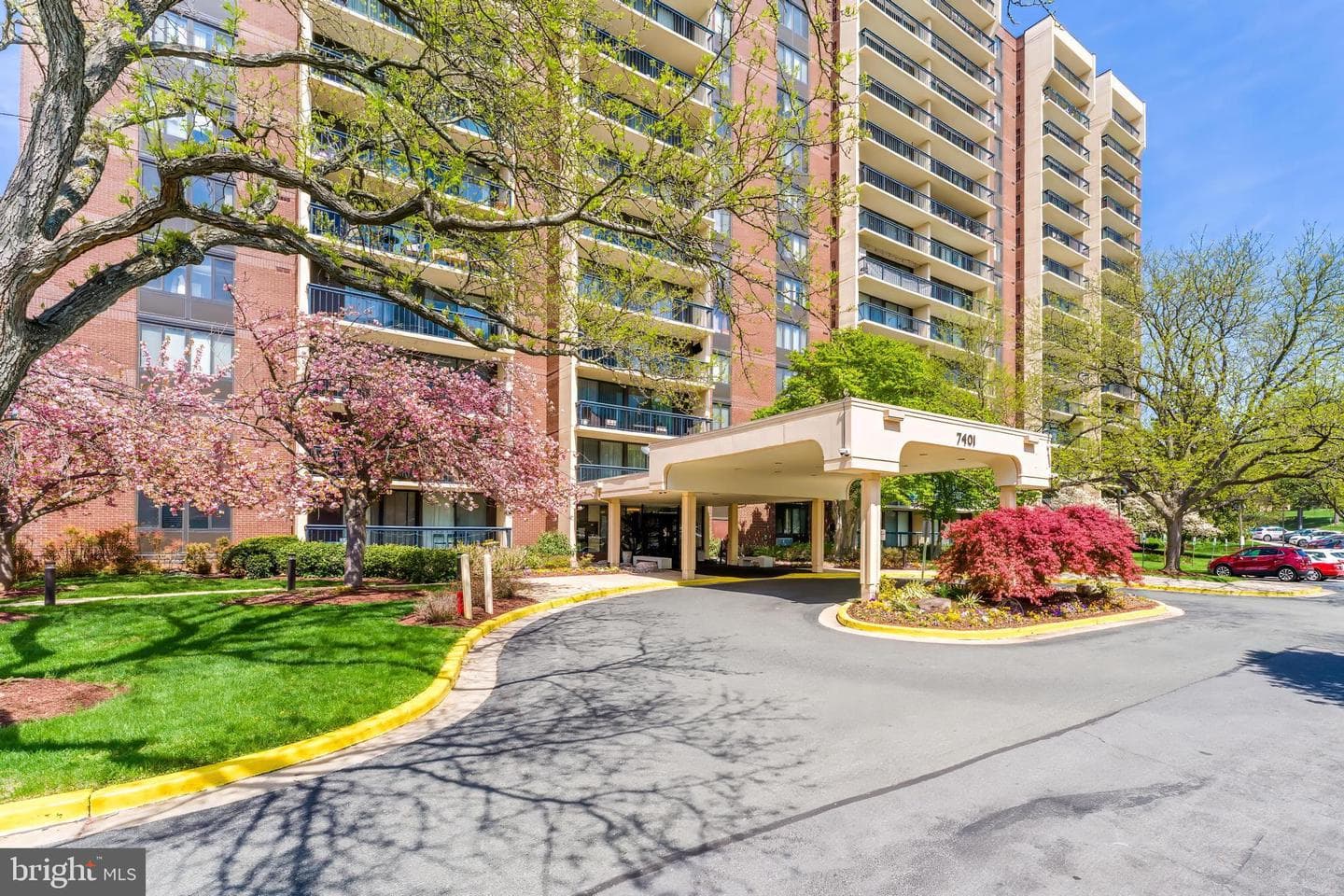 7401 Westlake Terrace #1205