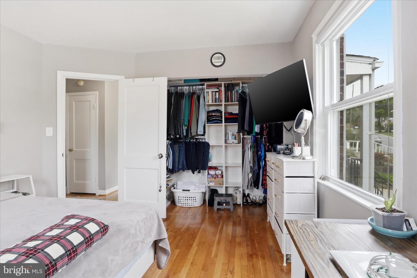 1506 Hanby Street photo 13