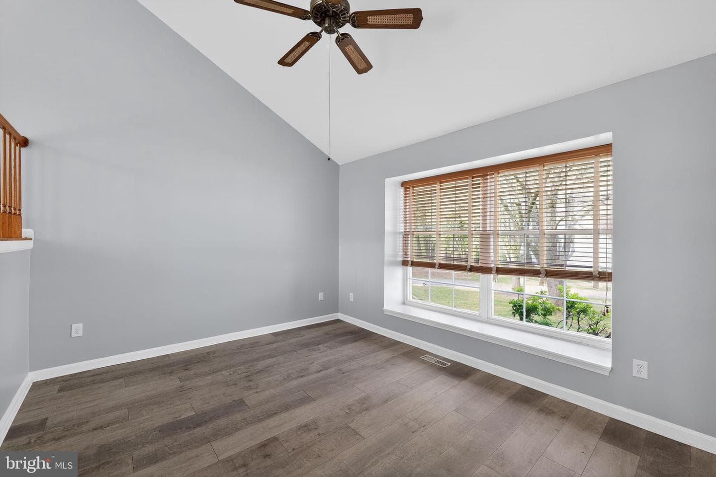 12909 Summer Hill Drive photo 14