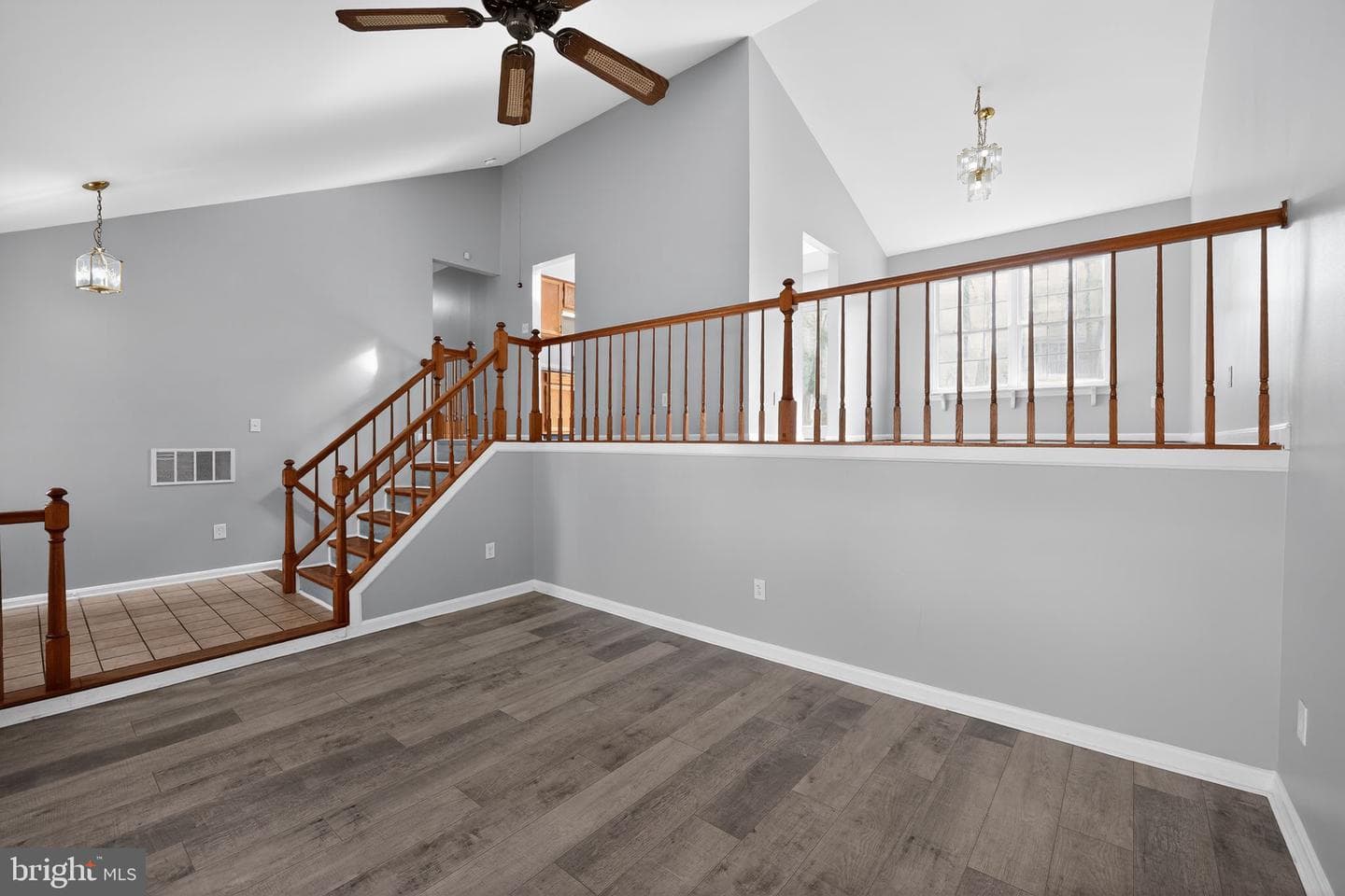 12909 Summer Hill Drive photo 5