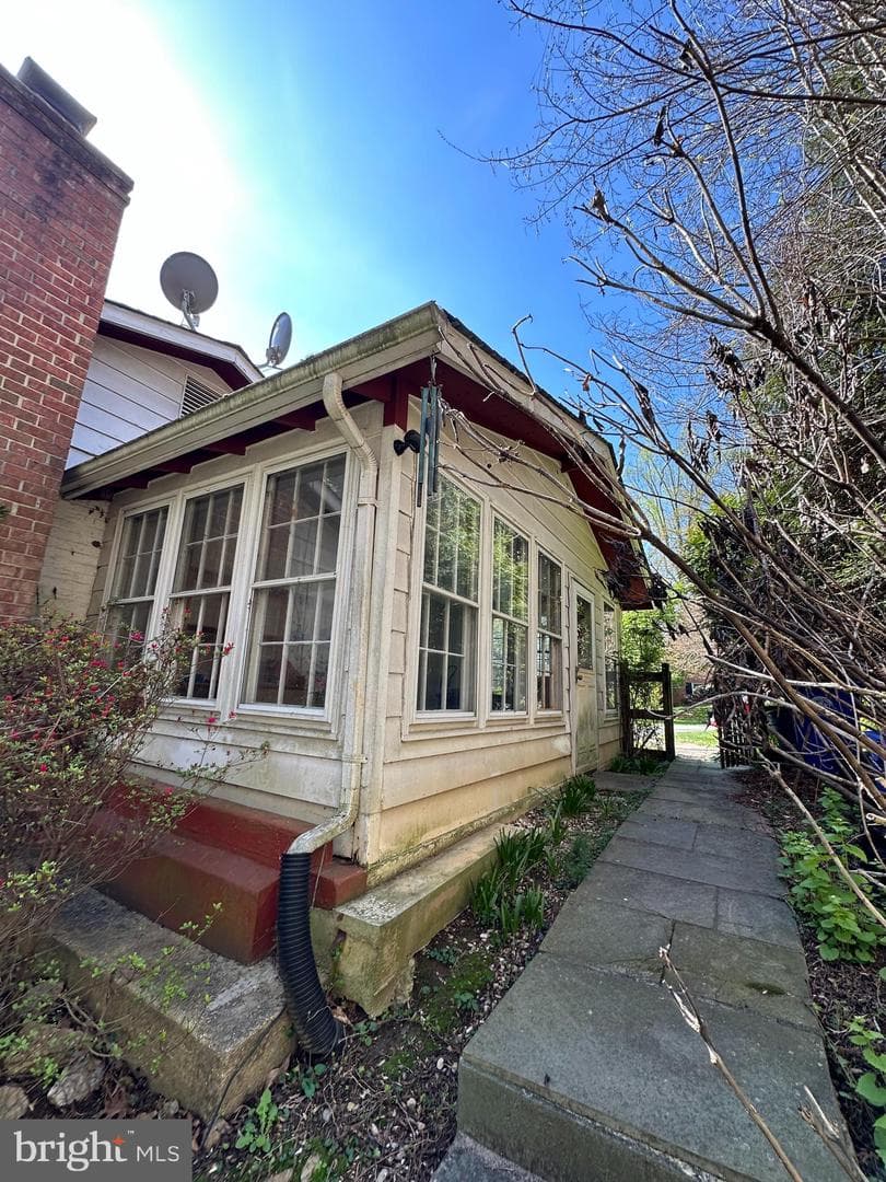 6621 Sulky Lane photo 5