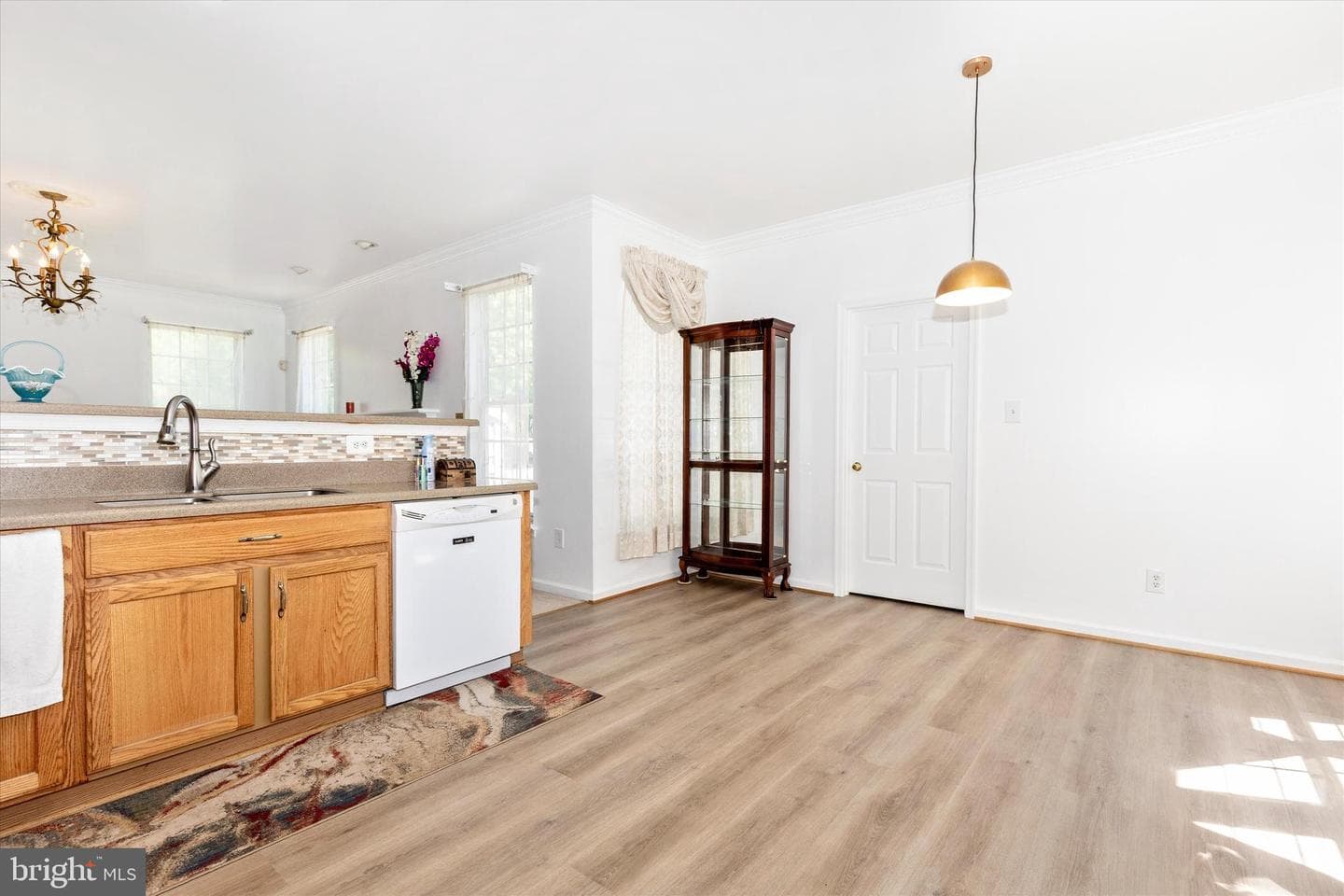 19483 Rayfield Drive photo 18