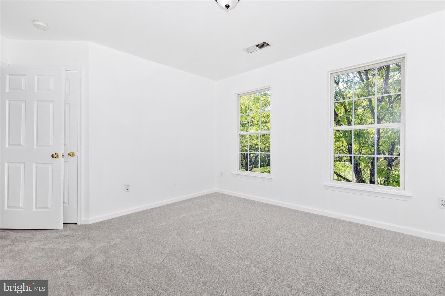 19483 Rayfield Drive photo 26