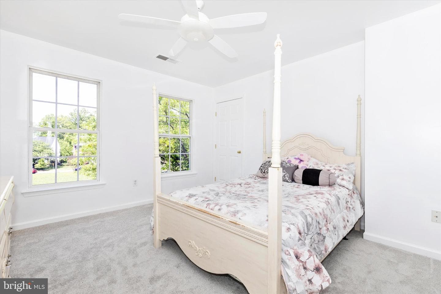 19483 Rayfield Drive photo 28