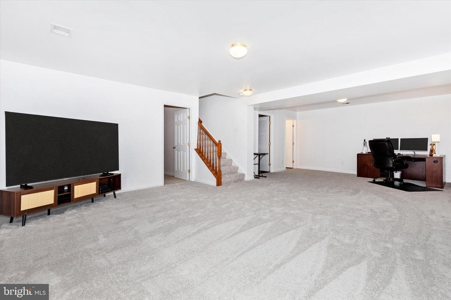 19483 Rayfield Drive photo 31