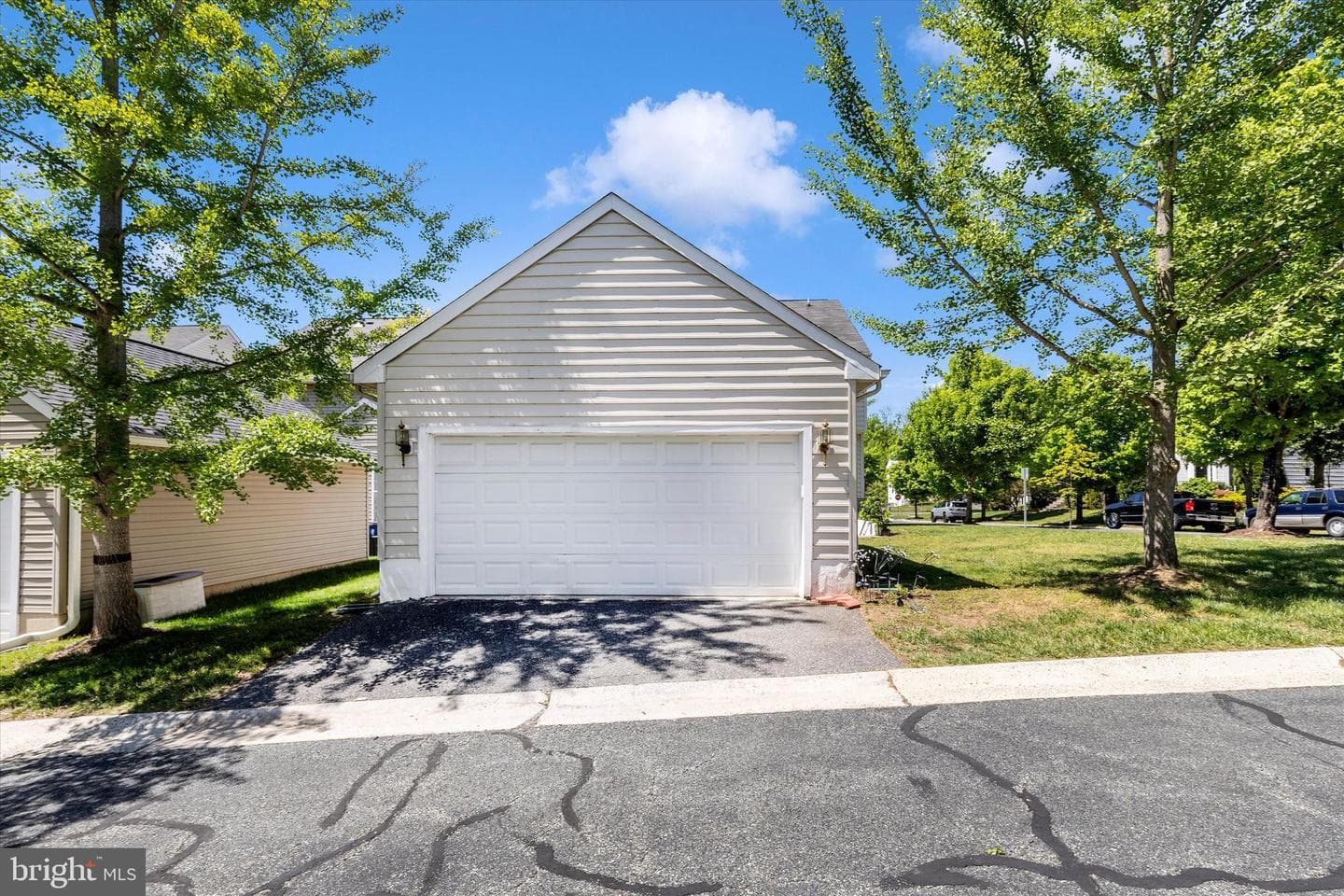 19483 Rayfield Drive photo 39