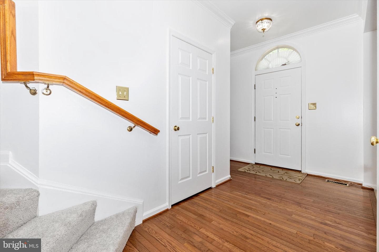 19483 Rayfield Drive photo 6
