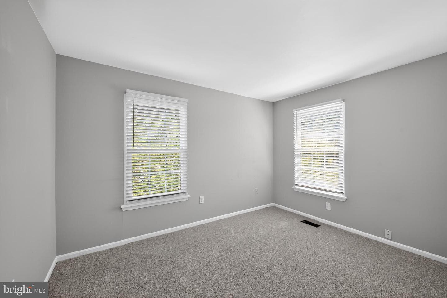 18727 Winding Creek Place photo 23