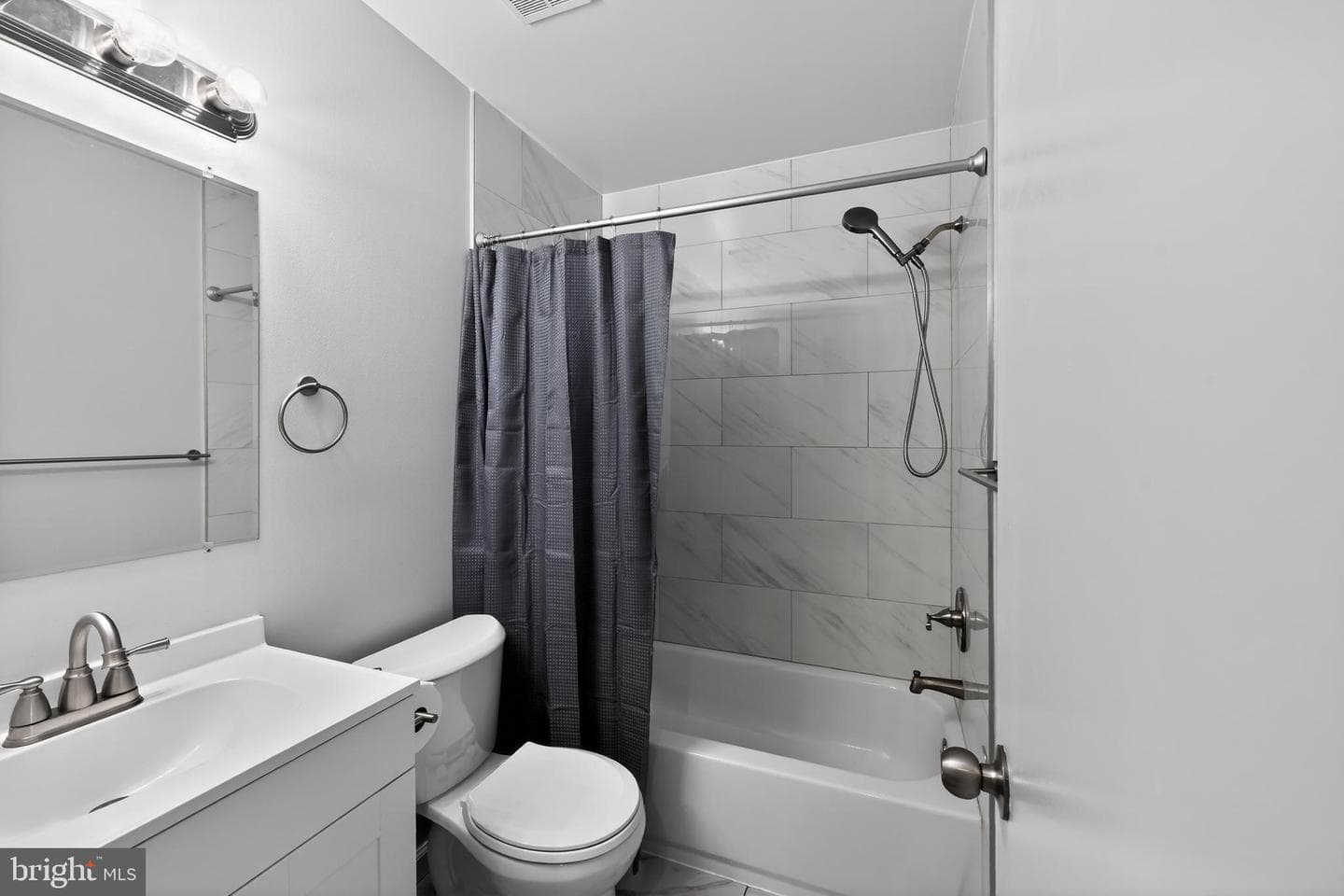 18727 Winding Creek Place photo 26
