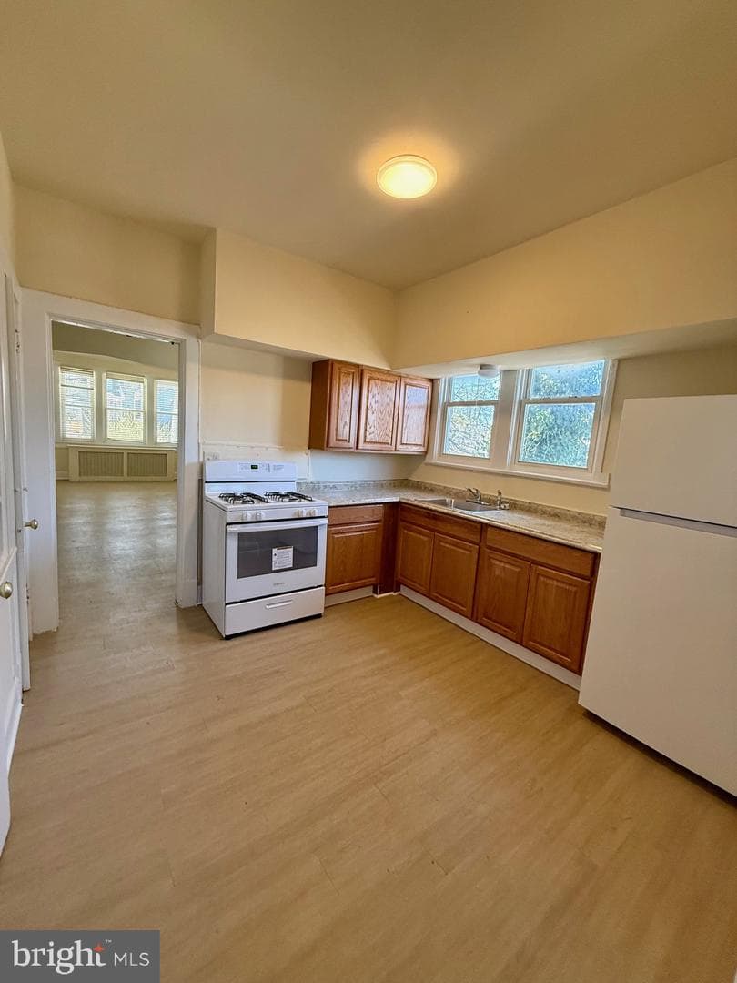 228 Manor Circle photo 6