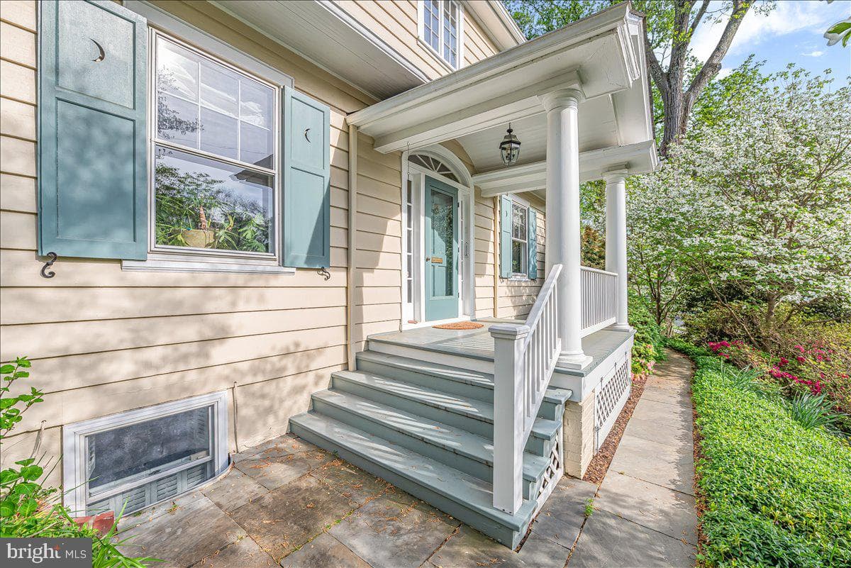 7109 Meadow Lane photo 9