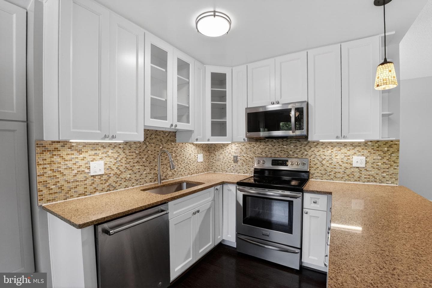 15301 Pine Orchard Drive #86-3k photo 9