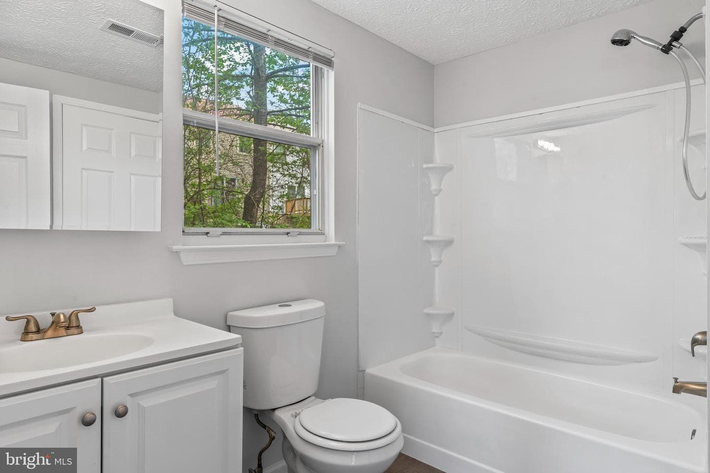3929 Greencastle Road #203 photo 27