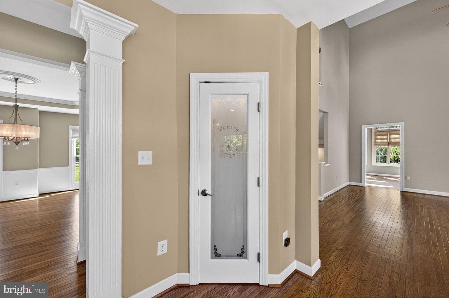 2112 Bordly Drive photo 27