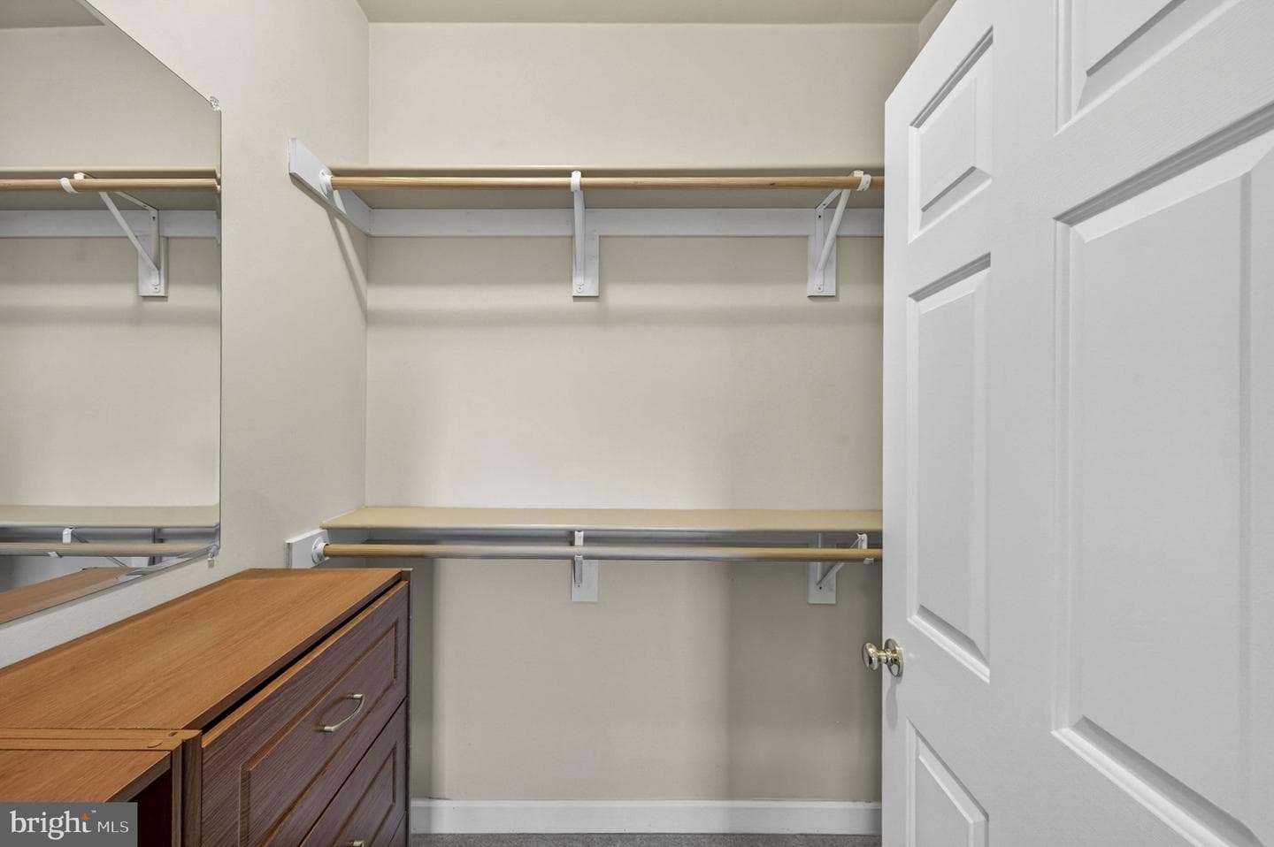 2112 Bordly Drive photo 49