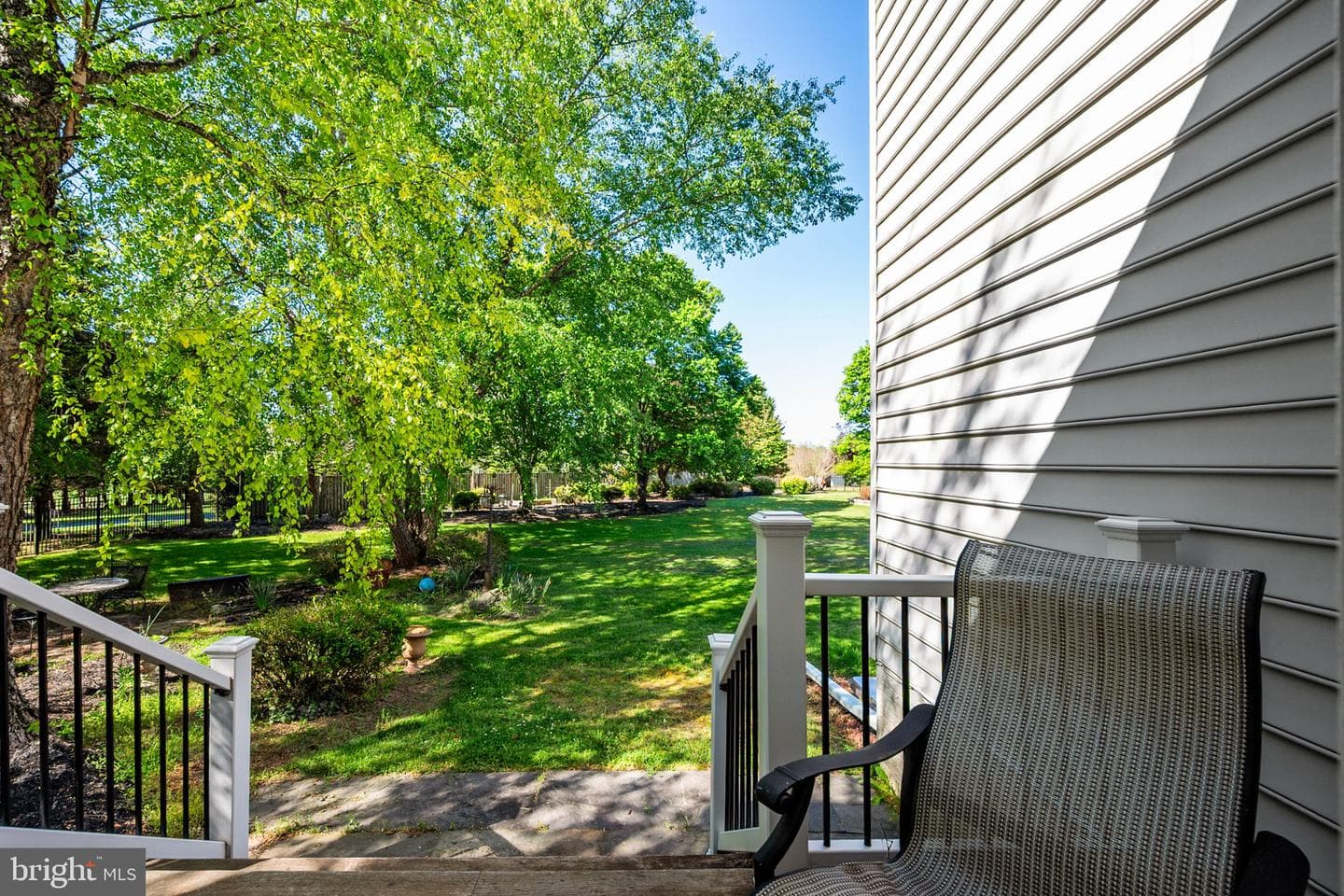 2112 Bordly Drive photo 81