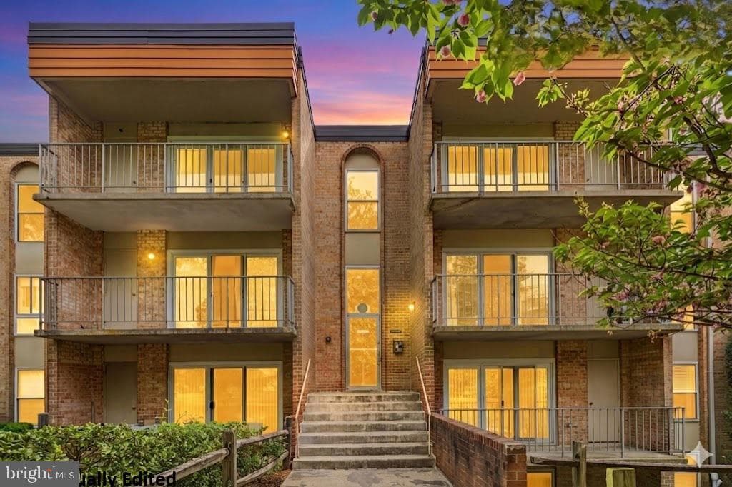 11911 Parklawn Drive #301, Rockville