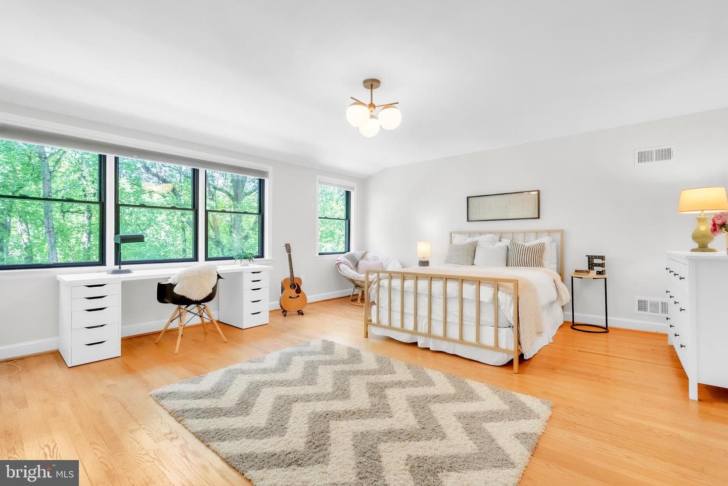 14 Stanmore Court photo 62