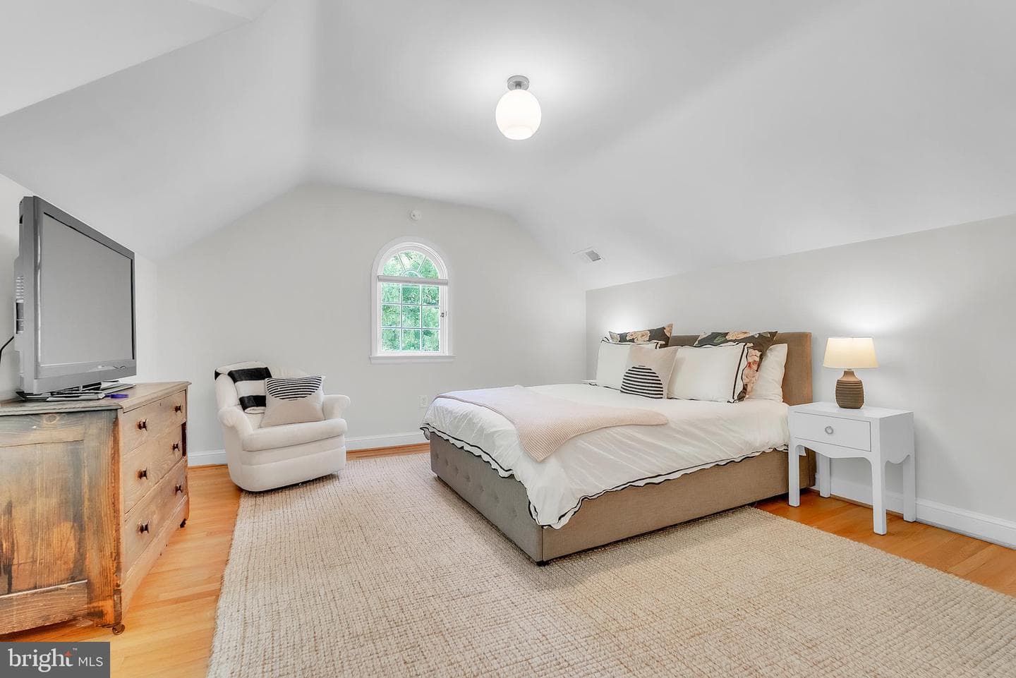 14 Stanmore Court photo 71