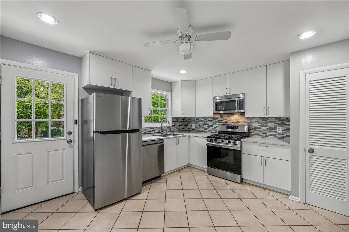 5315 Manorfield Road photo 27