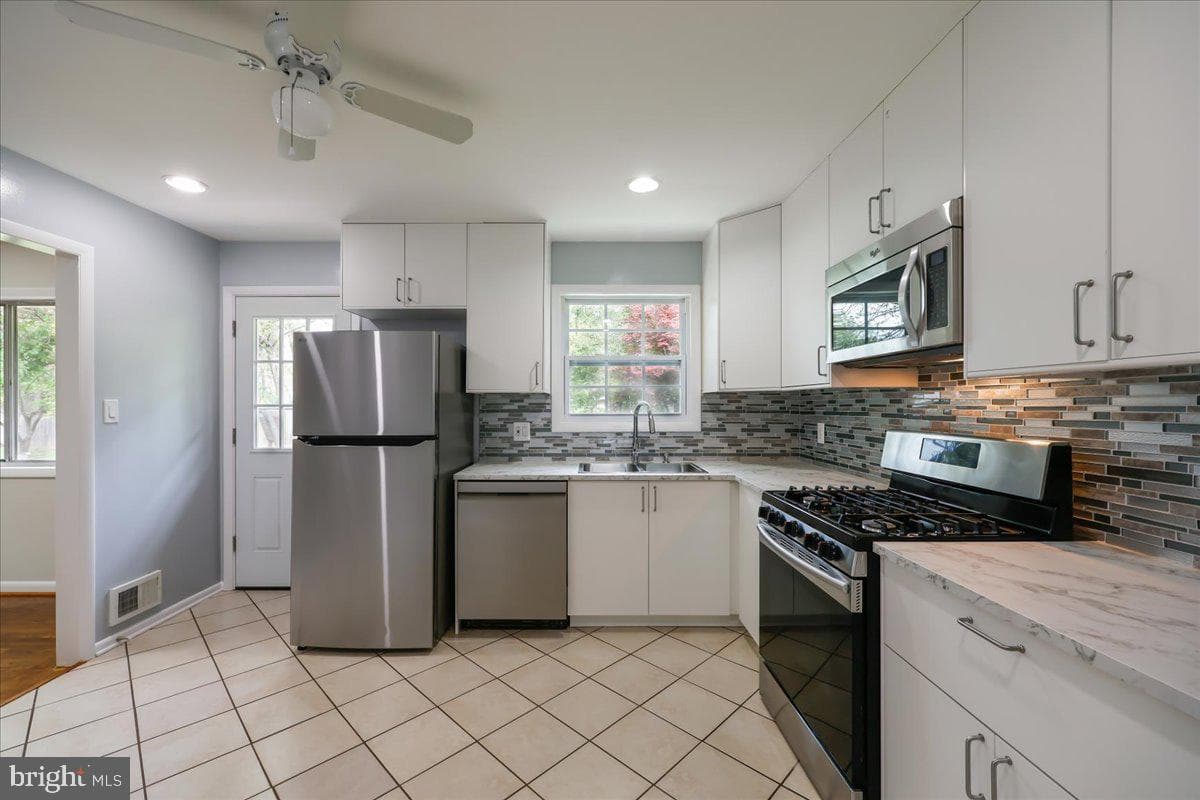 5315 Manorfield Road photo 30