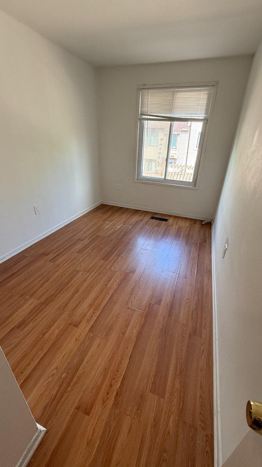 10044 Forest View Place photo 5