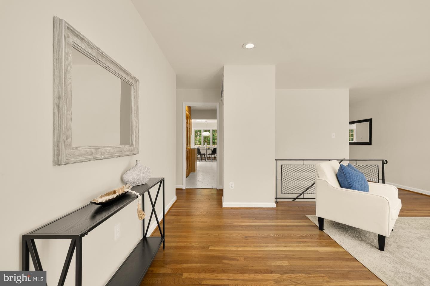 5101 Brentford Drive photo 2