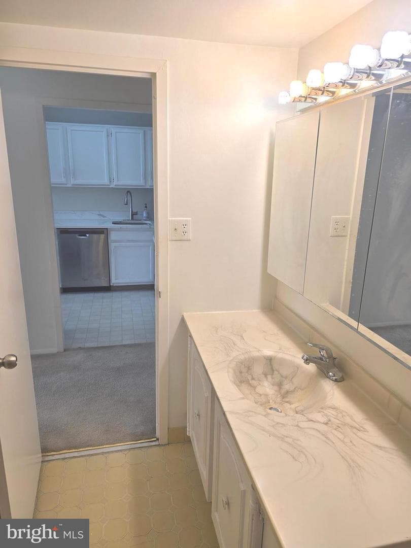 5225 Pooks Hill Rd # 1814N photo 25