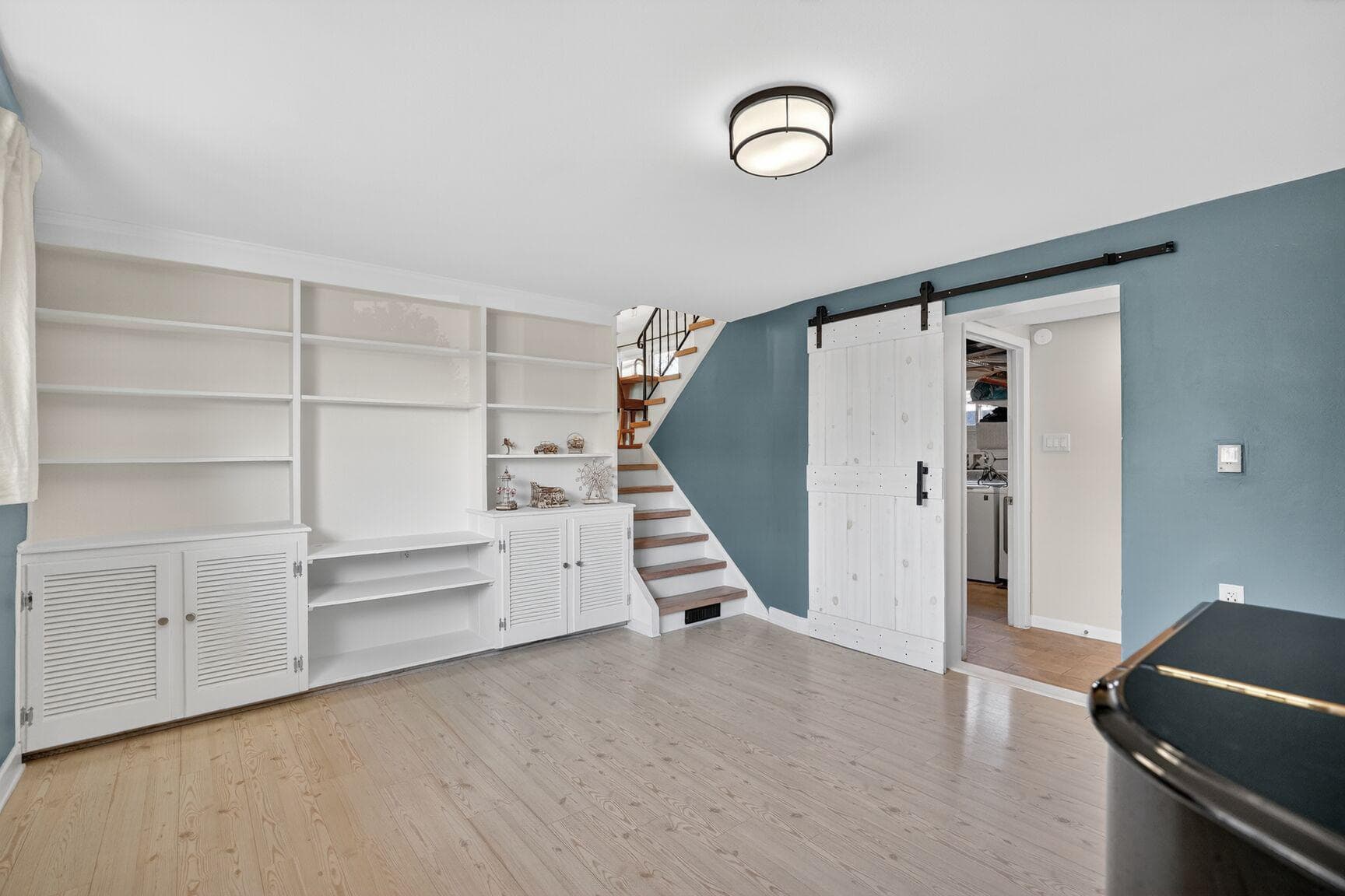 13013 Arctic Avenue photo 17