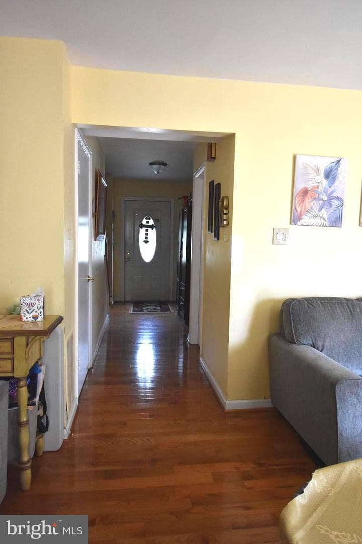 19133 Broadwater Way photo 18