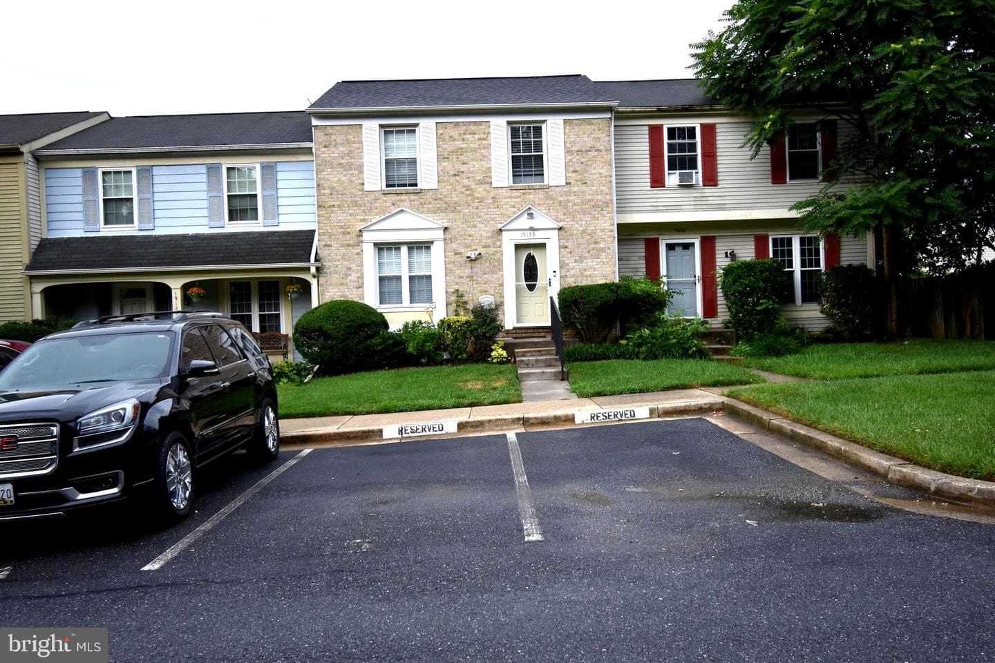 19133 Broadwater Way photo 3