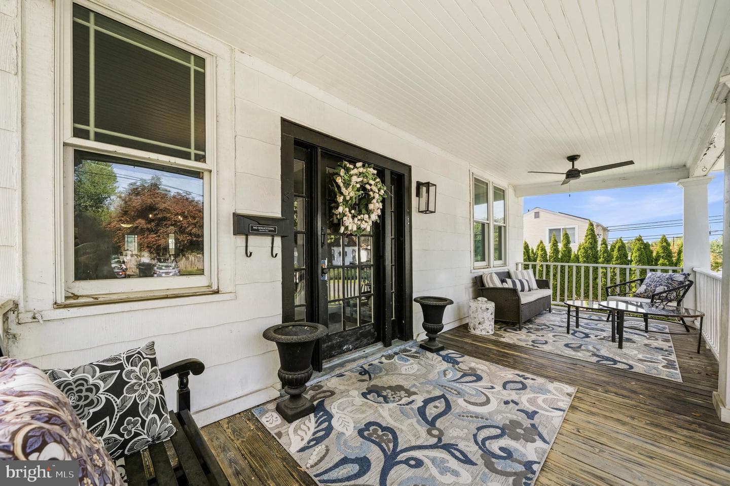 8 James Street photo 32