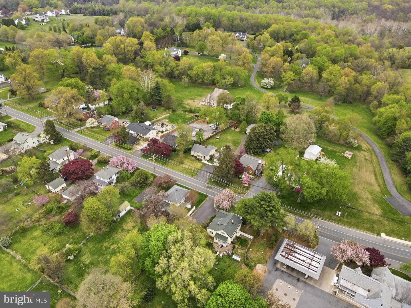 23725 Woodfield Road photo 51