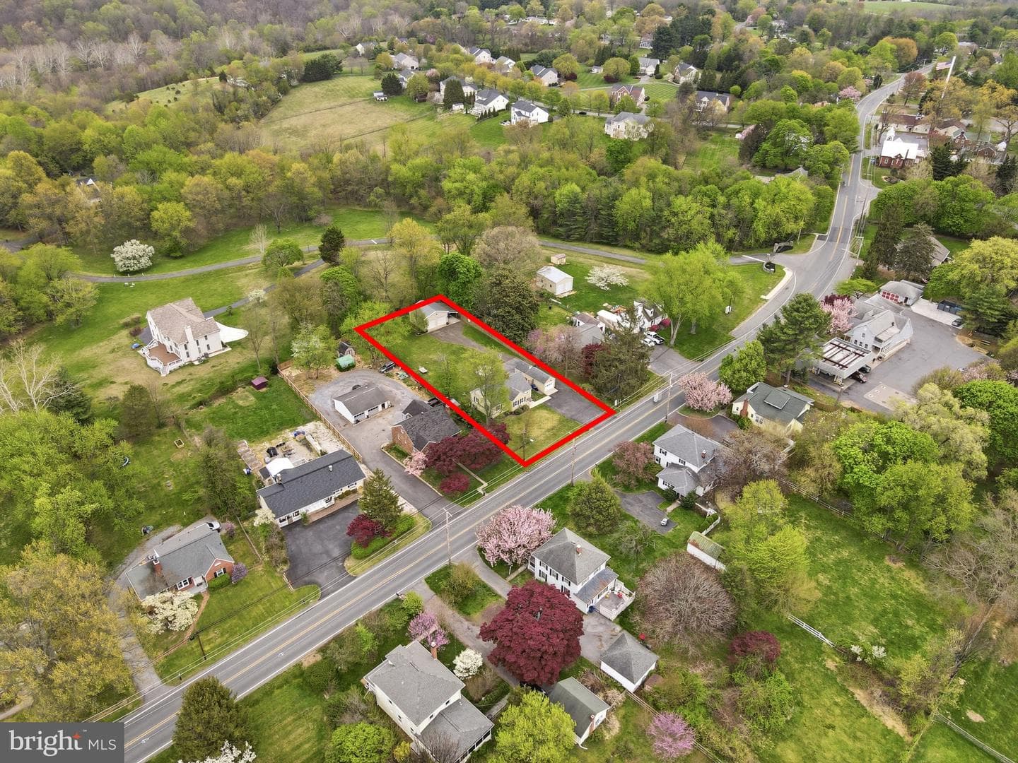 23725 Woodfield Road photo 52