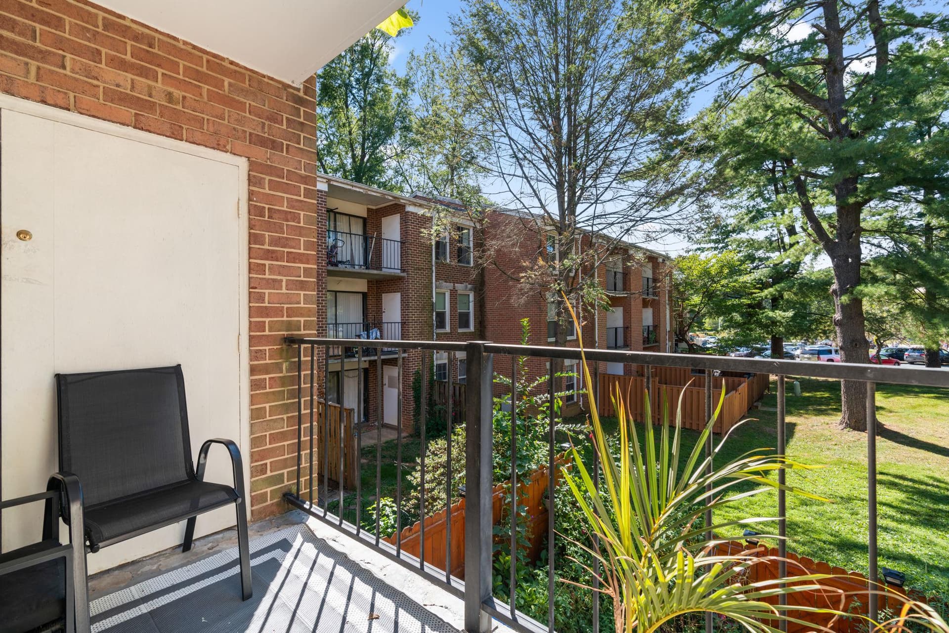 838 Quince Orchard Boulevard #102 photo 16