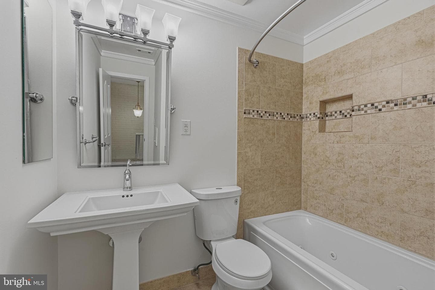 8042 Inverness Ridge Road photo 21