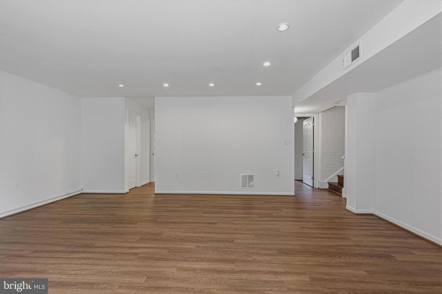 8042 Inverness Ridge Road photo 27