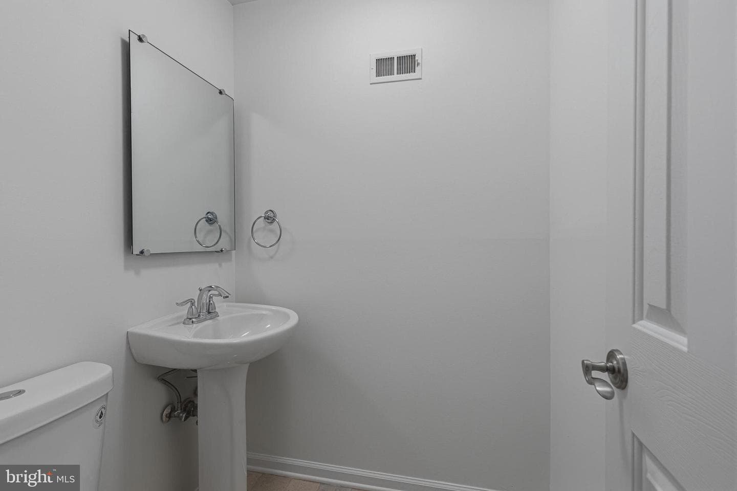 8042 Inverness Ridge Road photo 28