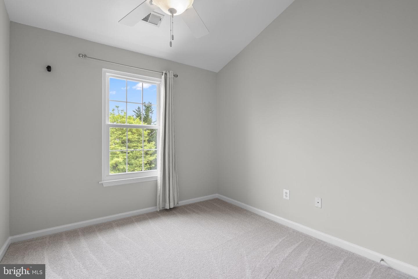 13849 Bailiwick Terrace photo 21