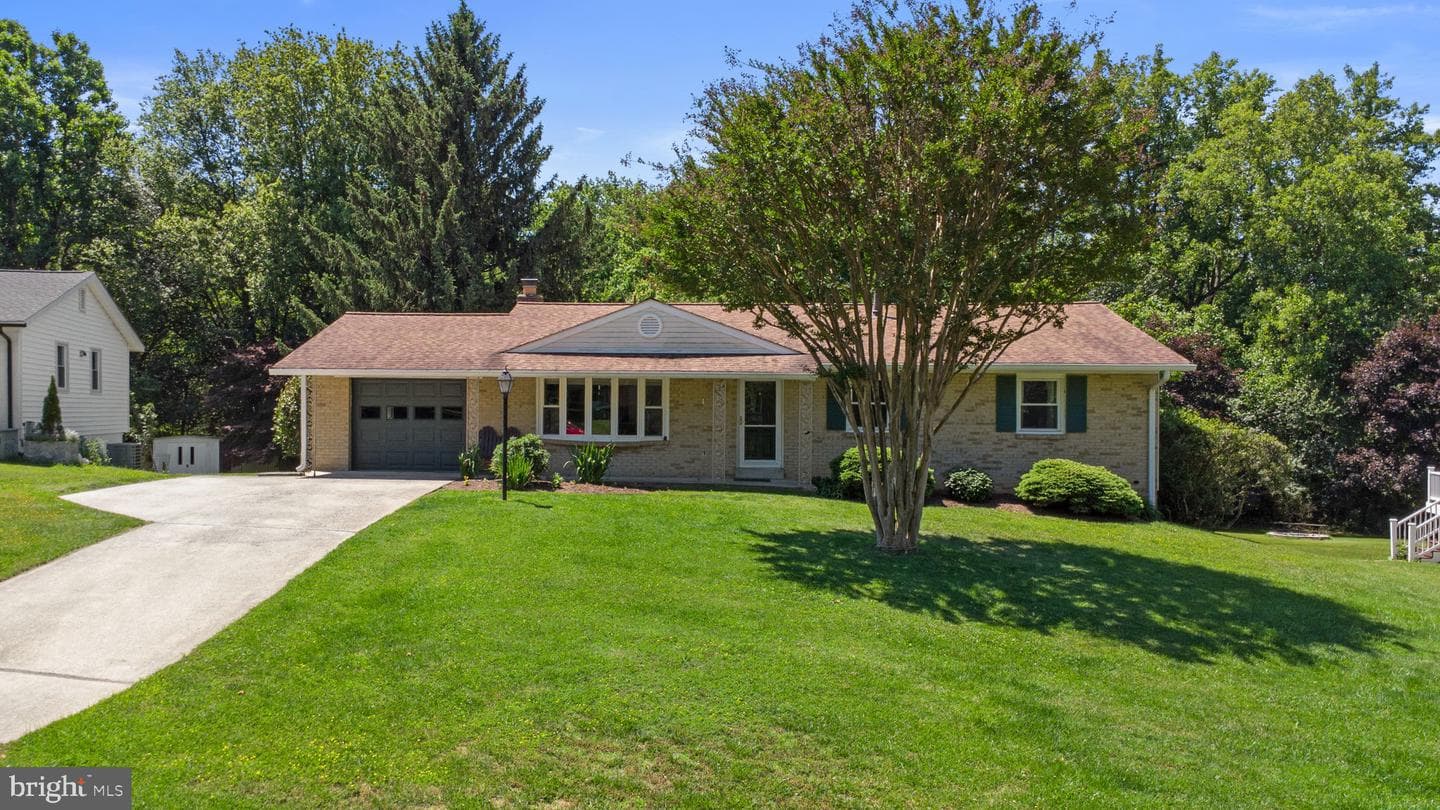 9008 Edgewood Drive, Gaithersburg