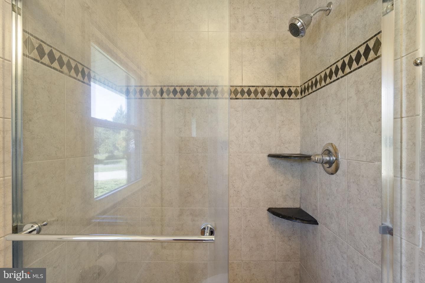 9008 Edgewood Drive photo 21