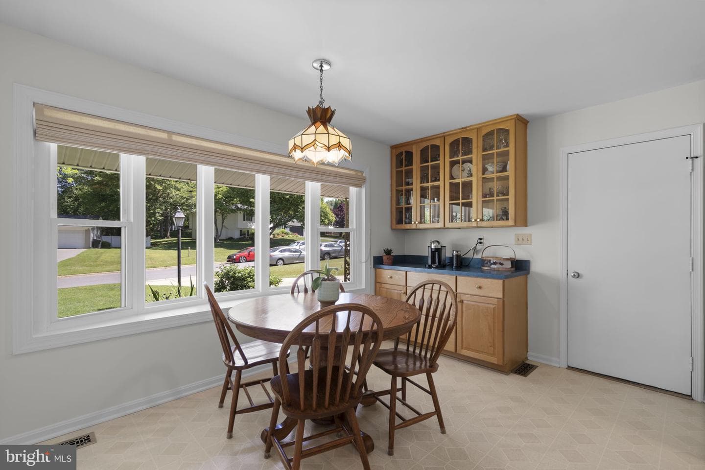 9008 Edgewood Drive photo 3