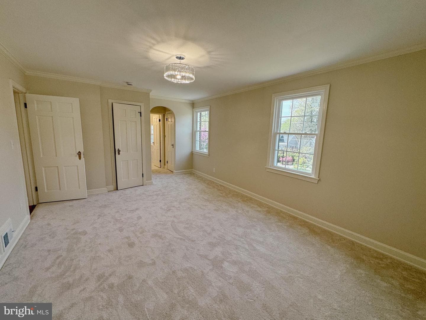 9421 Thornhill Road photo 22