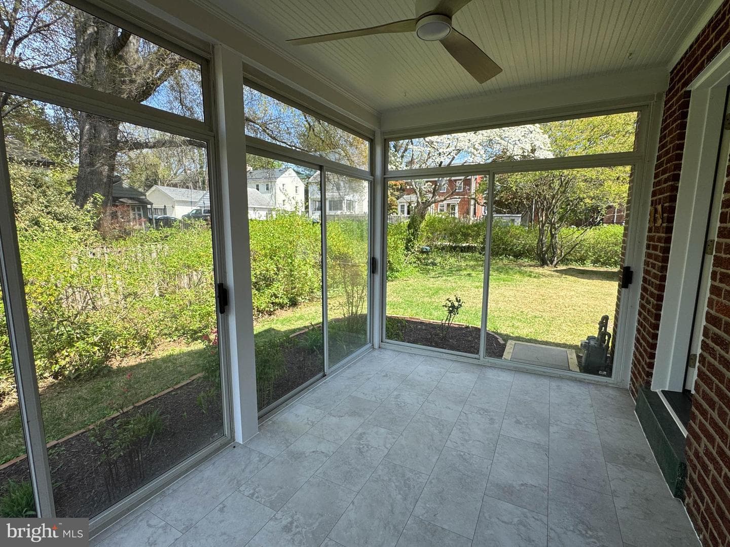 9421 Thornhill Road photo 39