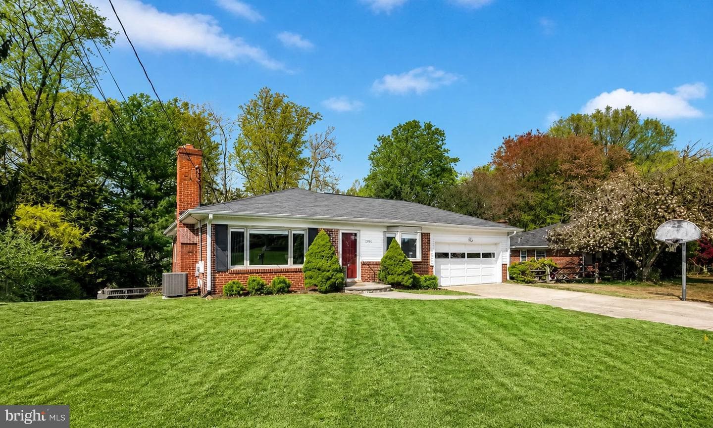 1124 Tanley Road photo 2