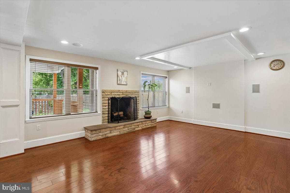 3709 Kenway Street photo 9